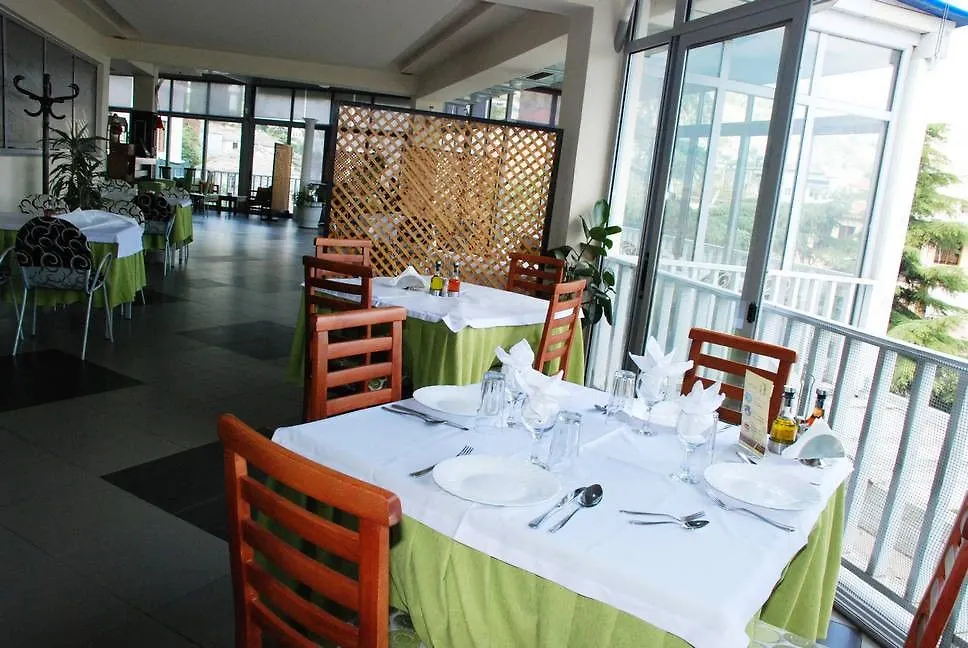 ****  Hotel Cajupi Gjirokastër Albánie